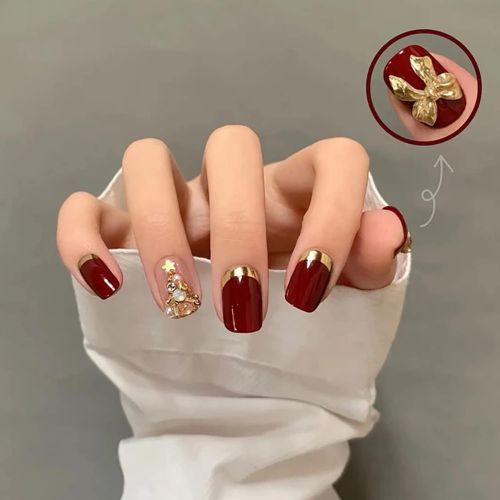 Red Square Press-On Nails with Bow & Pearl Charm - 24pcs Christmas & Holiday Nail Art